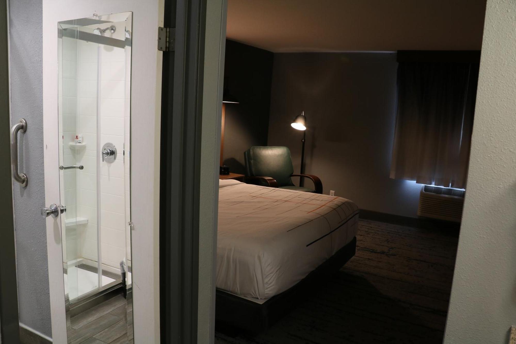 La Quinta By Wyndham Chicago Gurnee Hotel Ngoại thất bức ảnh